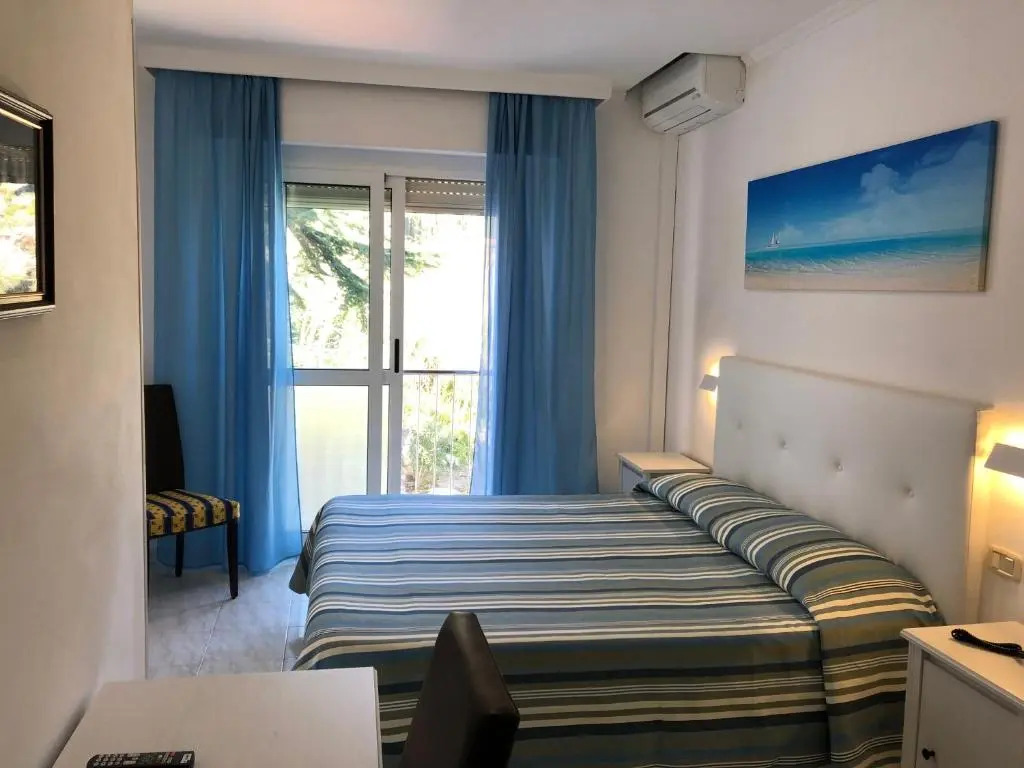 Hotel Bahamas