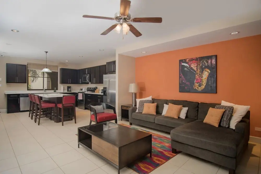 Pacifico L608 - Casa Holliday