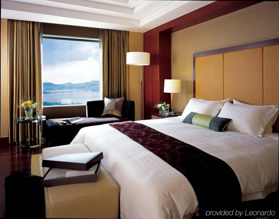 Lotte Hotel World