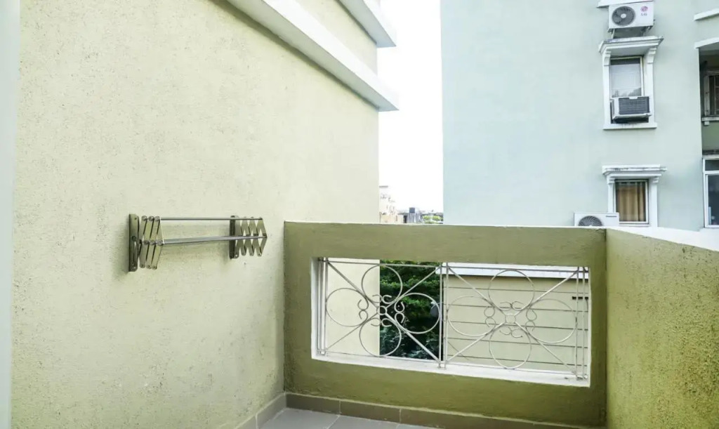 Treebo Luxe Suite, Shivaji Nagar