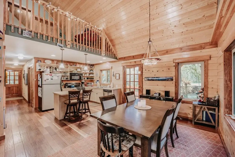 Glacier Springs Cabin 21 - This family home says Cabin in the Country