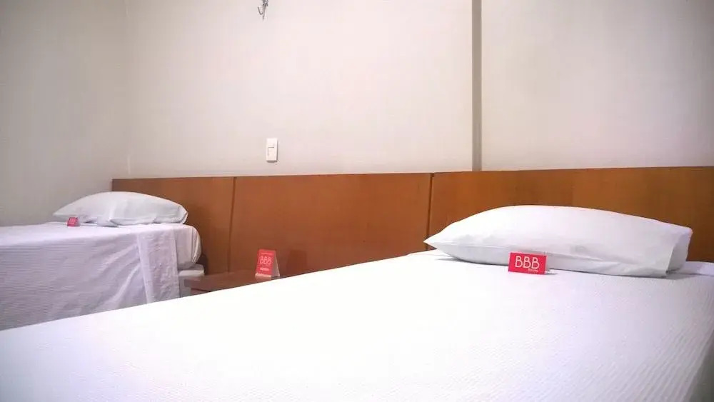 BBB Rooms Praça do Ratinho Goiânia GO