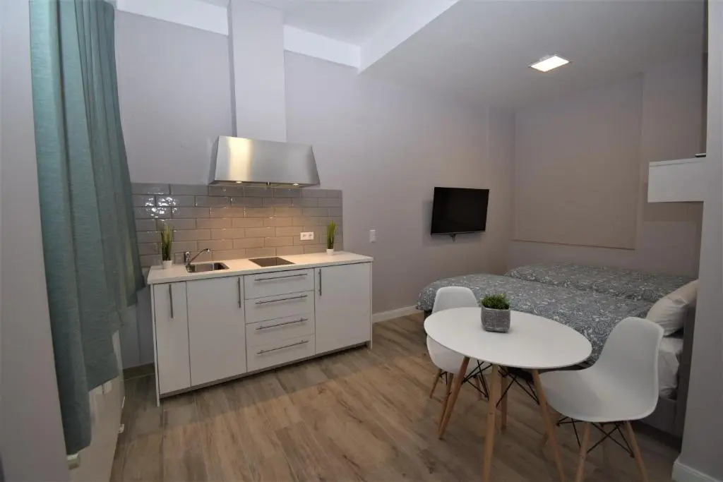 Connies Apartments