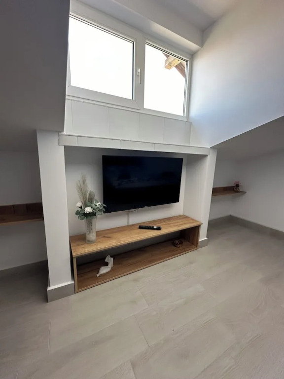 Serenity Apartments and Studios