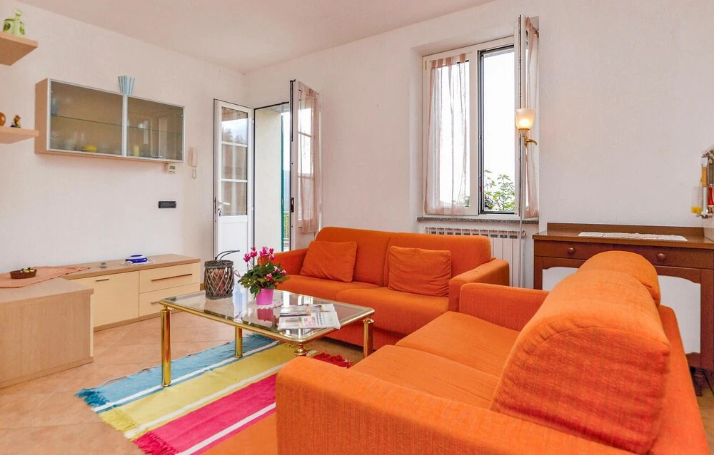Nice Apartment in Localita´bracco With 3 Bedrooms and Wifi