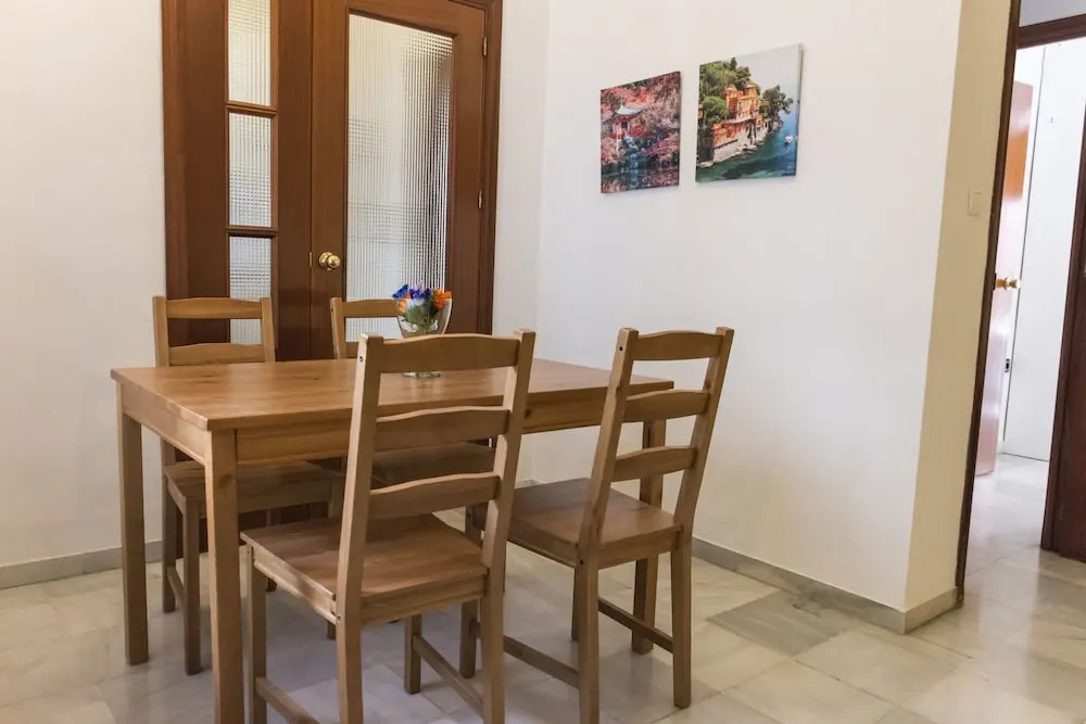 Comfortable Apt in picturesque Triana