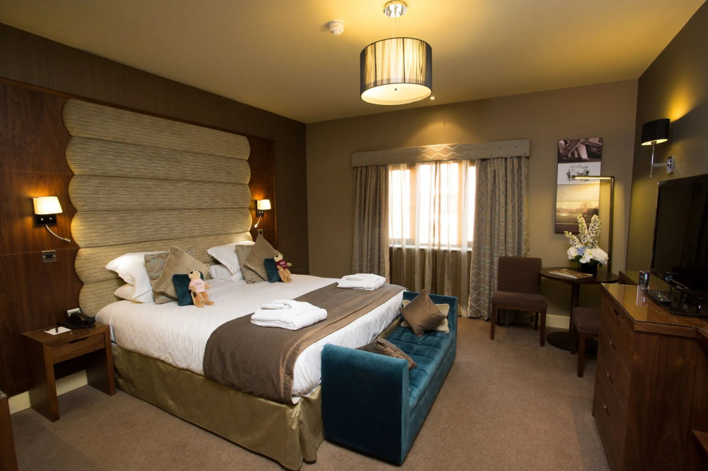 Fairmont Cheshire The Mere (Opening July 2026)