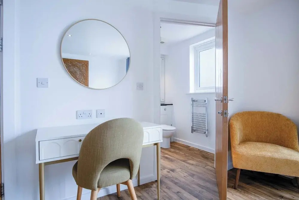 Skyline Duplex Penthouse - Llanelli