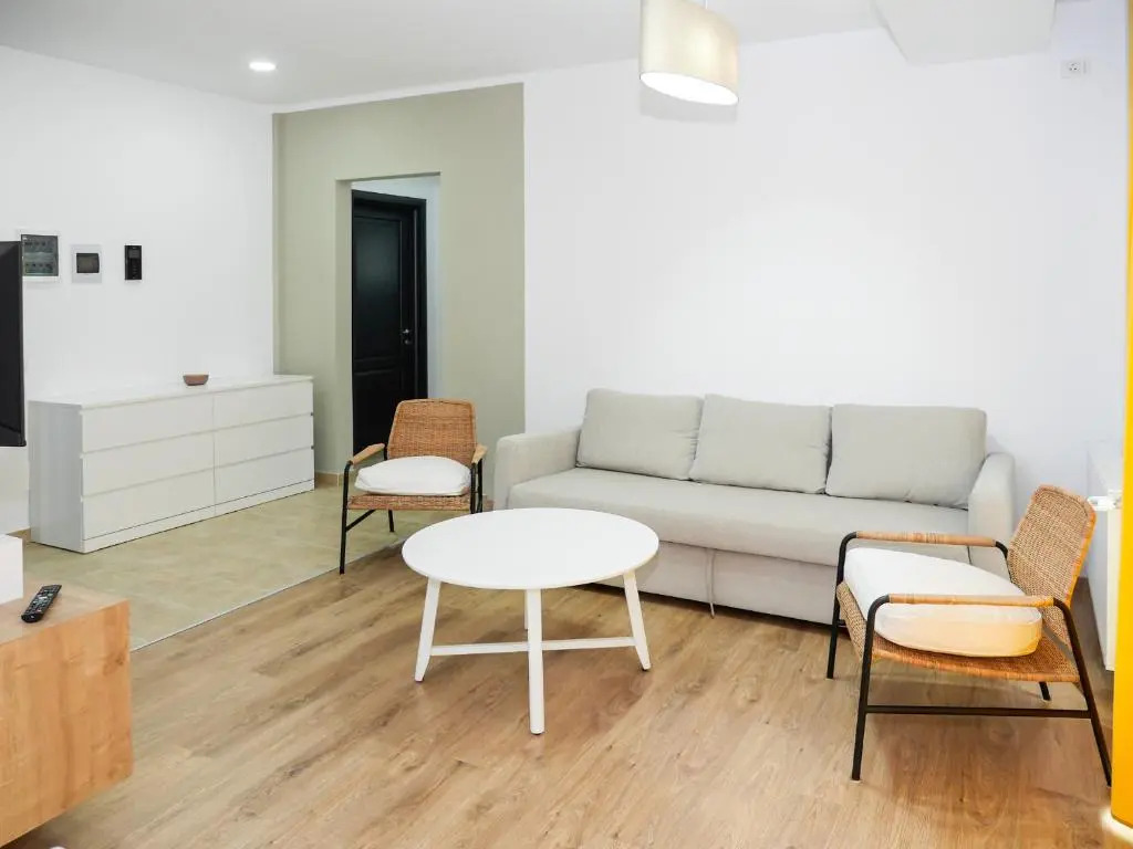 Clement Apartments
