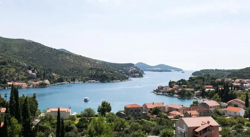 Villa Lux