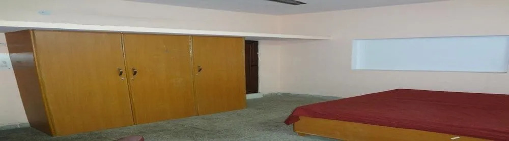 Room Maangta 281 Ashok Vihar