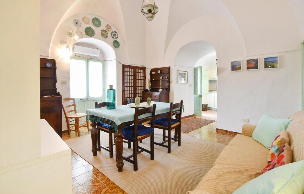 Nice Home in Pantelleria With Outdoor Swimming Pool, Wifi and 2 Bedrooms