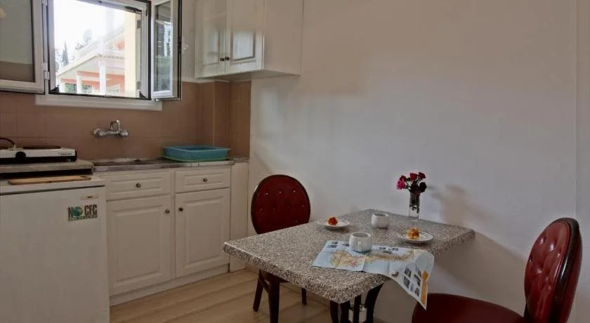 Dimitra Apartments