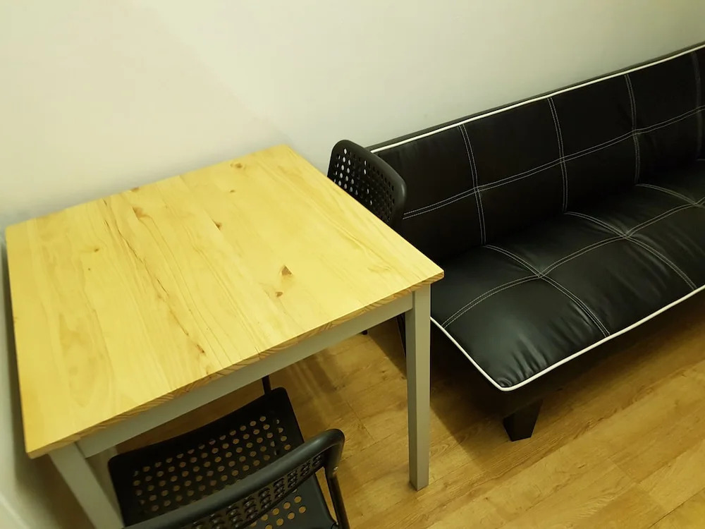 Bea's Luxury Bungalow & Studio Apt