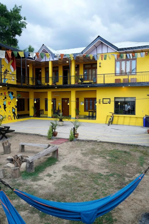 The Hosteller Bir