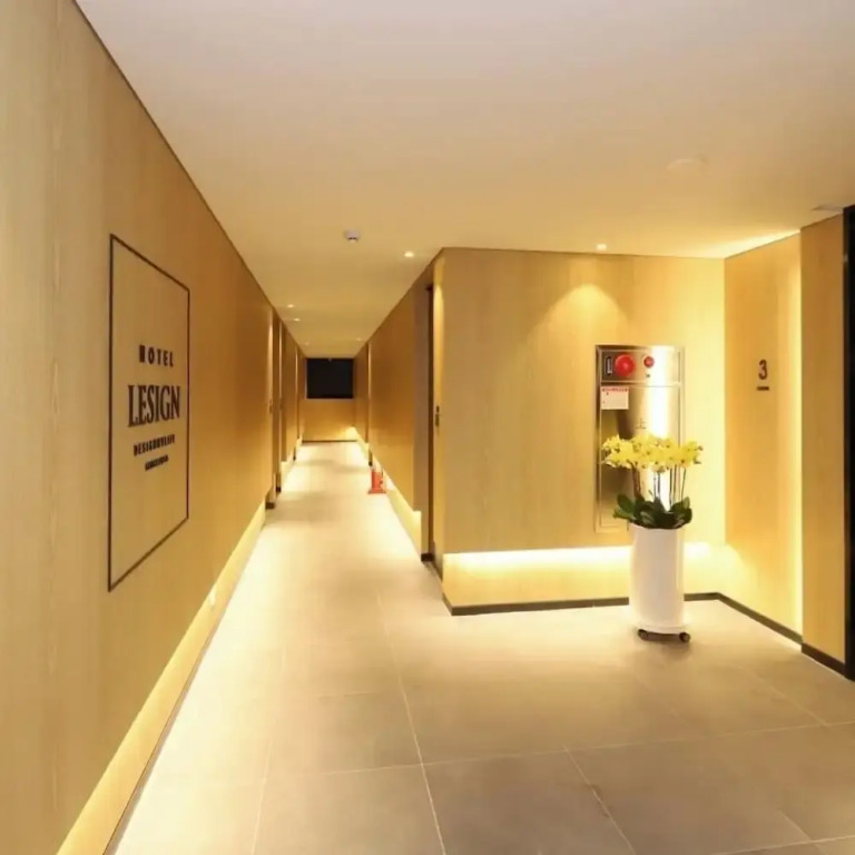 Lesign Hotel