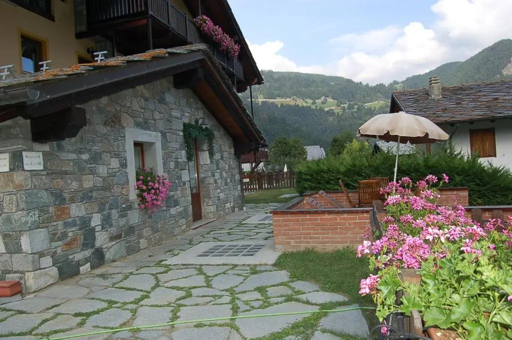 Aparthotel Foyer dantan SUITE con caminetto hammam o vasca idromassaggio