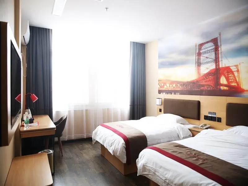 Thank Inn Plus Hotel Hubei Huanggang Macheng South Railway Station