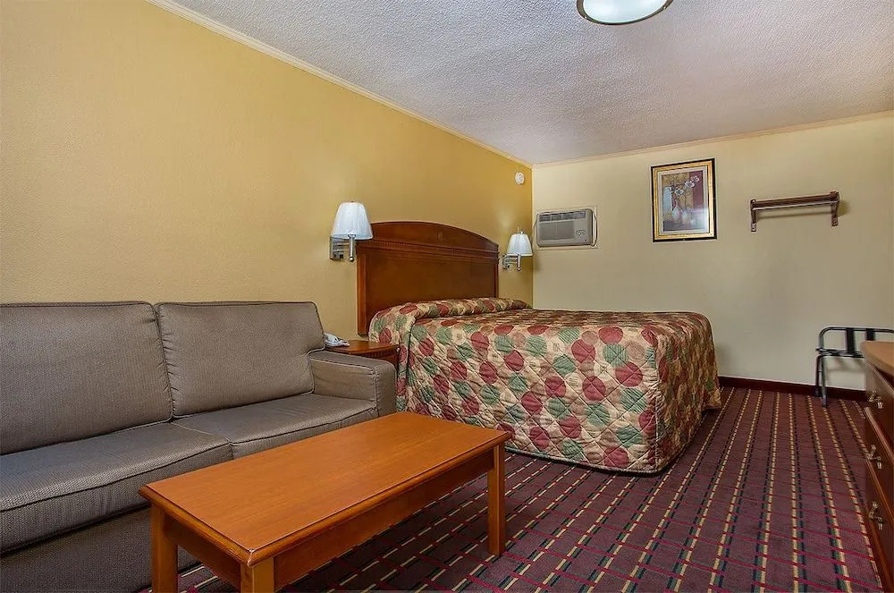 Cardinal Motel Bowling Green