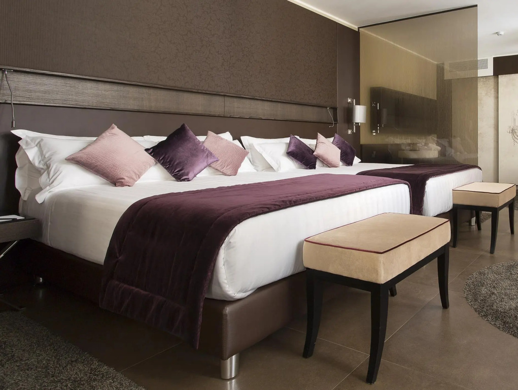 Rome Life Hotel
