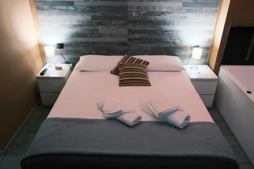 Royalty room spa