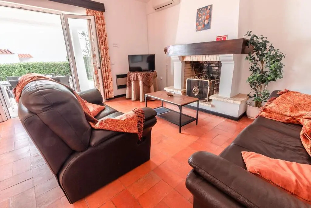 Villa 300m from Beach - By Algarkasa