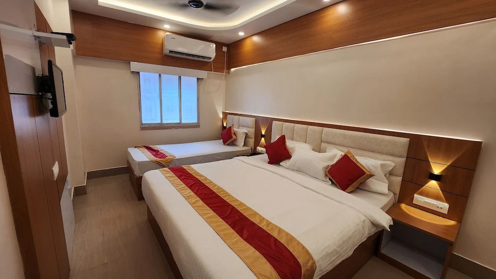Hotel Priyadarsini