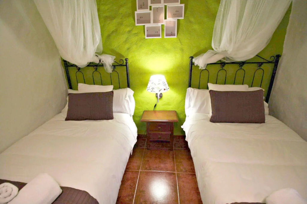Casas Rurales Los Algarrobales