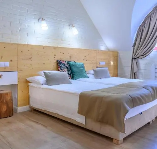 Hotel Tókert Szálloda és Étterem