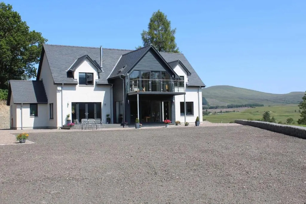 Stag Lodge