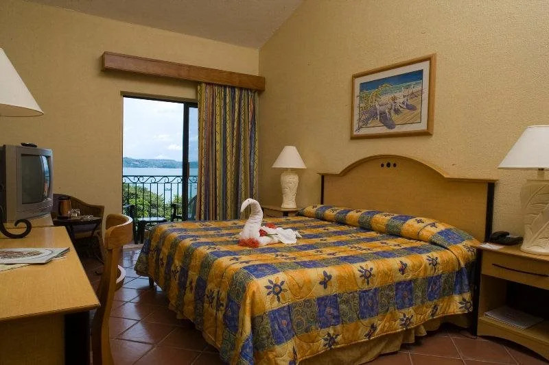 Occidental Allegro Papagayo (correct code 4511)