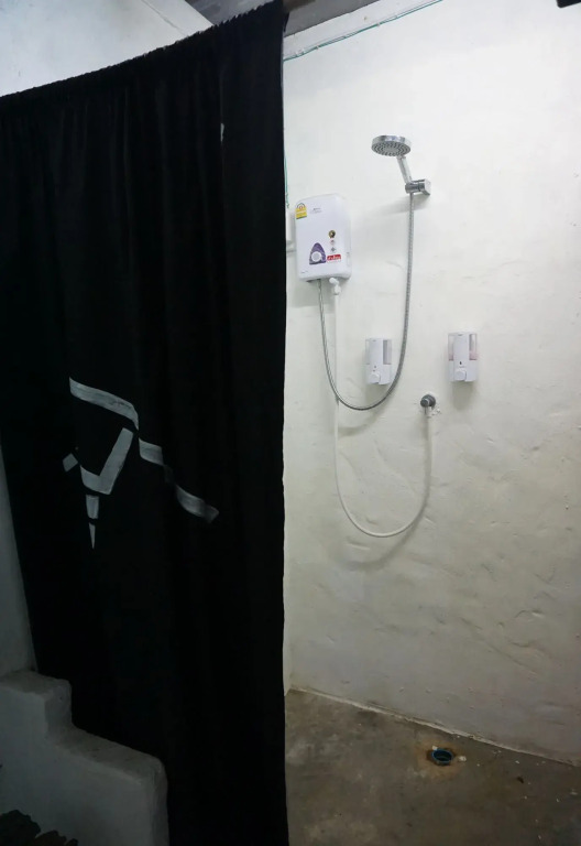 Koonchalearn Backpackers - Adults Only
