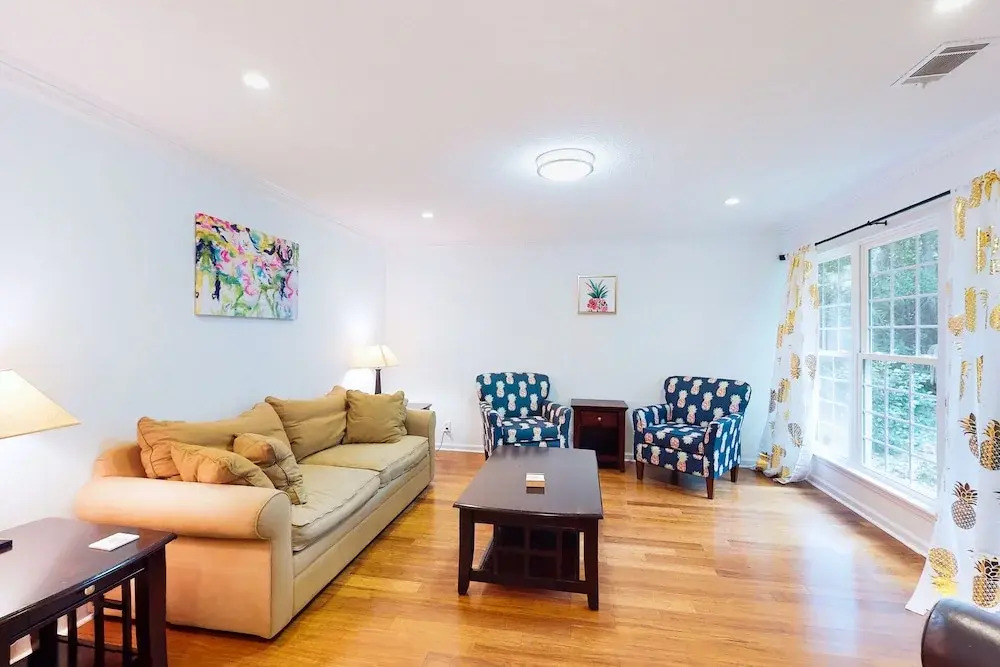 Dog-friendly Home With Central AC, Washer/dryer & Spacious Backyard - Near Beach