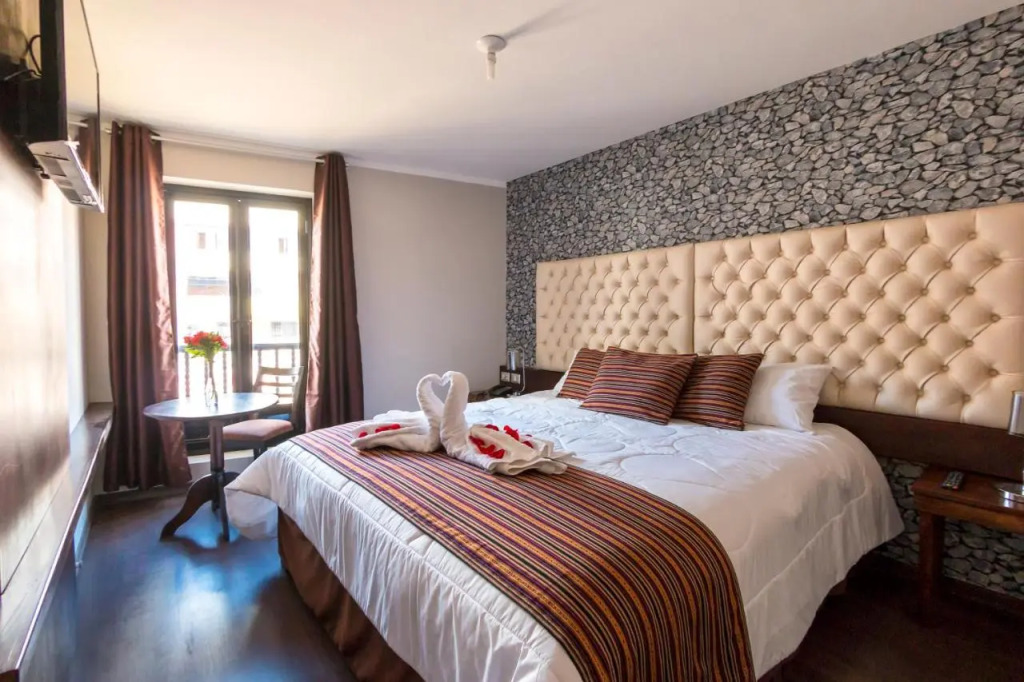 Ureta Hotel