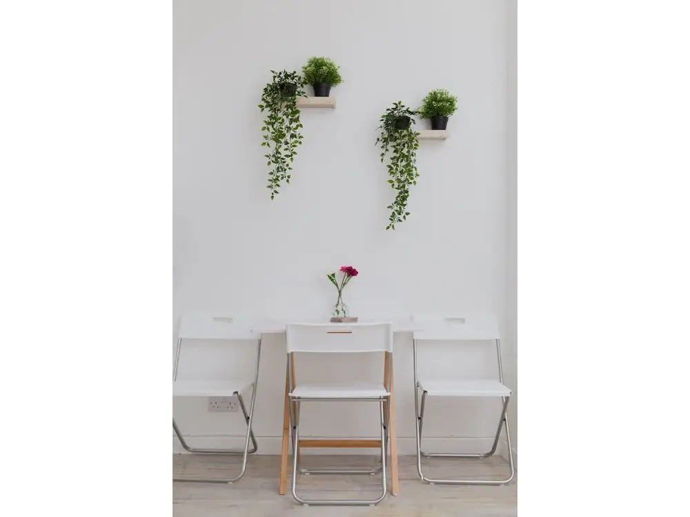 Bright 1BR Main Door, Festival, Apartment for 3