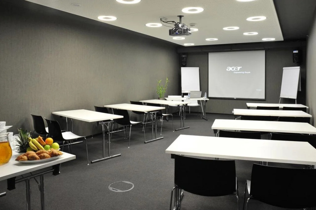 Metropol Design Hotel Old Town