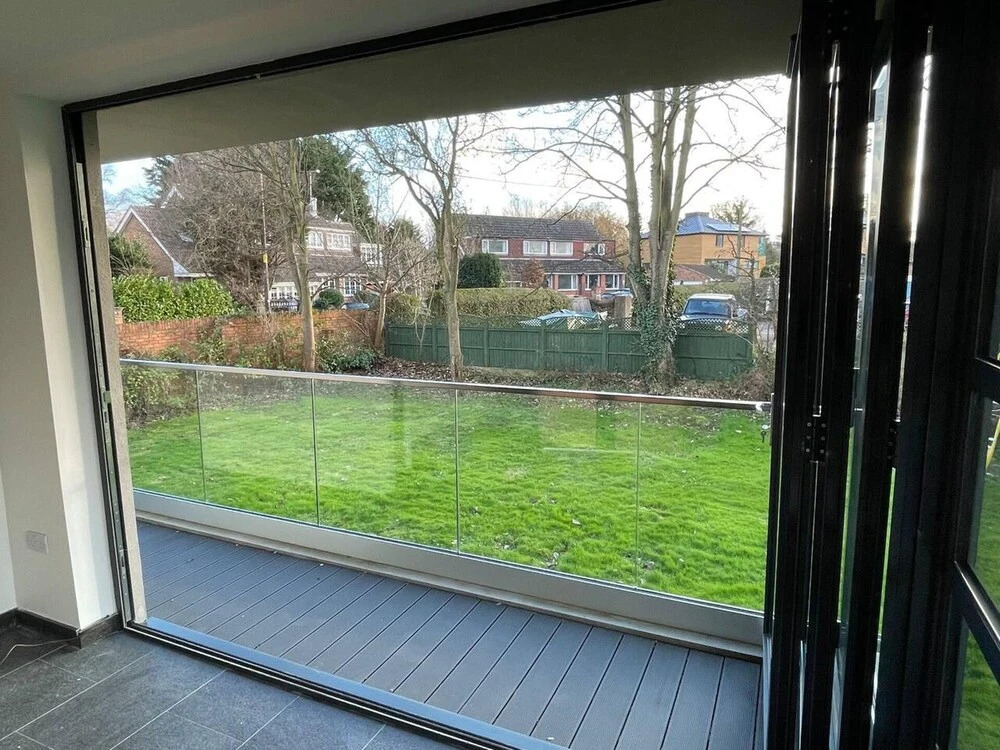 Modern 2 bed House With River Access and Boat Hire