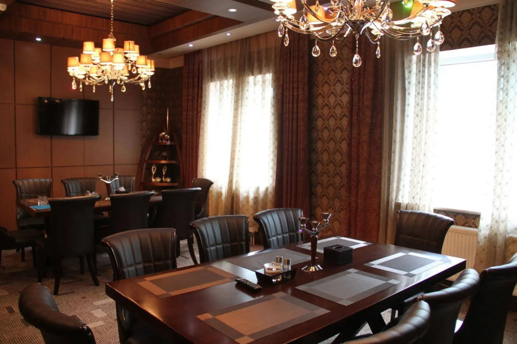 New West Hotel