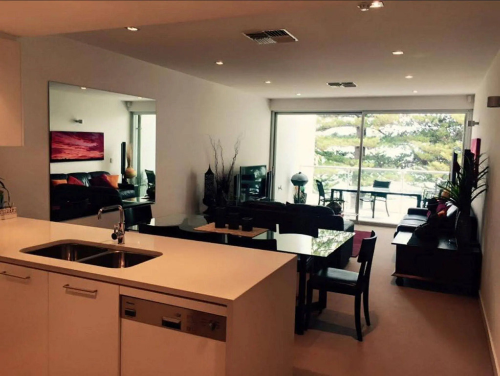 Breeze Apartments