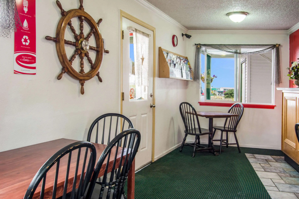 Econo Lodge Newport