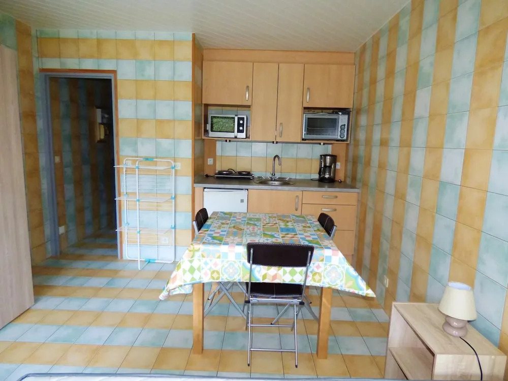 Studio in Brioude, With Wonderful City View and Furnished Terrace