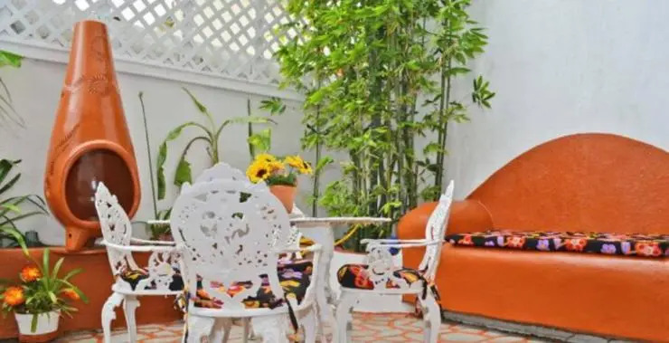 Welcome to Casa Viva Mexico 3-bedrooms 2-bathroms 6-Guests close to Shoping Center & Beach