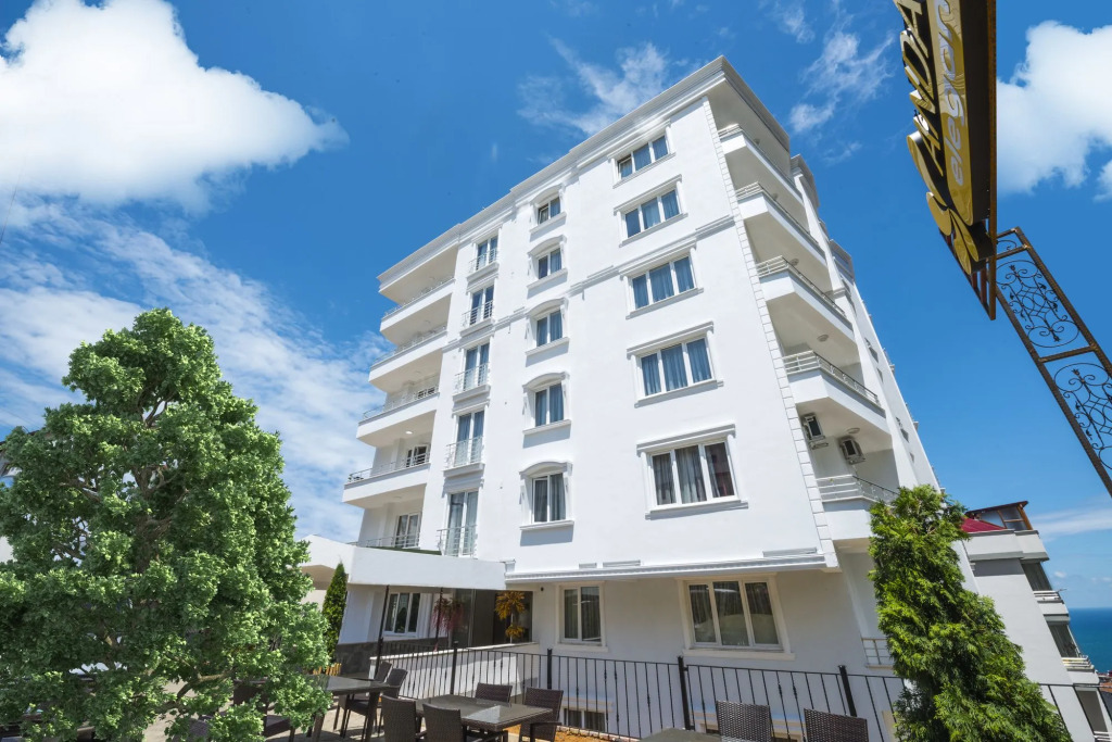 Andalouse Otel