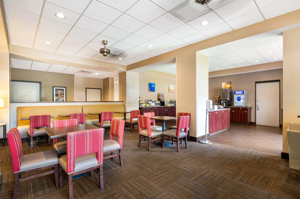 Comfort Suites Northlake