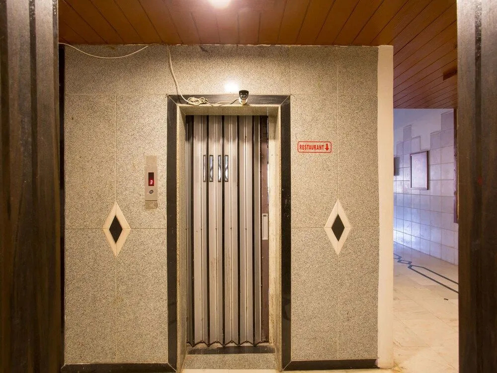 OYO 12078 Hotel Suncity
