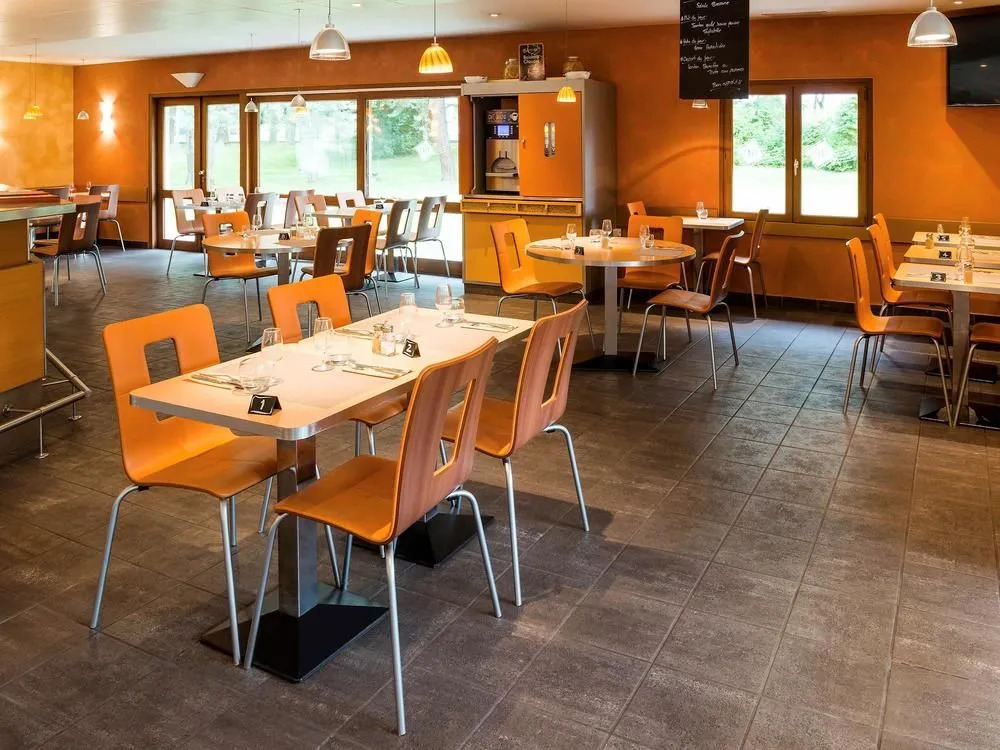 ibis Bourg en Bresse