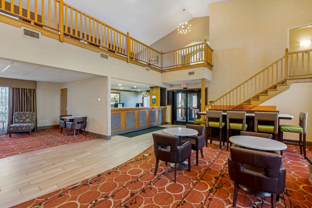 Best Western Falcon Plaza - Bowling Green