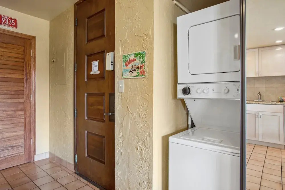 KBM Resorts: Papakea Pke-304 Renovated Studio With Ocean Views!