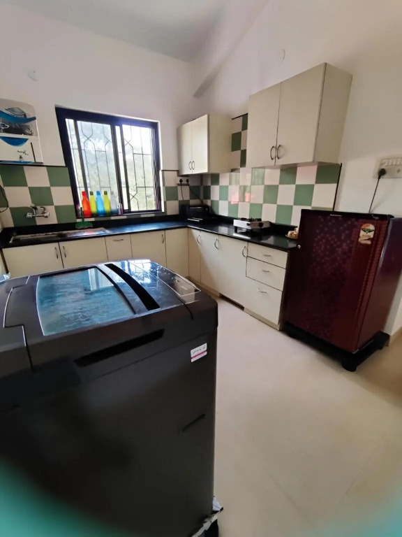 PALM 1BHK APARTMENT BY RONNEs