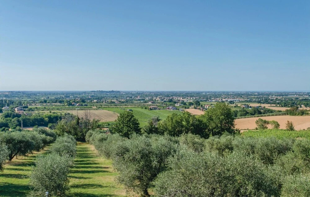 Stunning Home in Rimini -rn- With 4 Bedrooms and Wifi